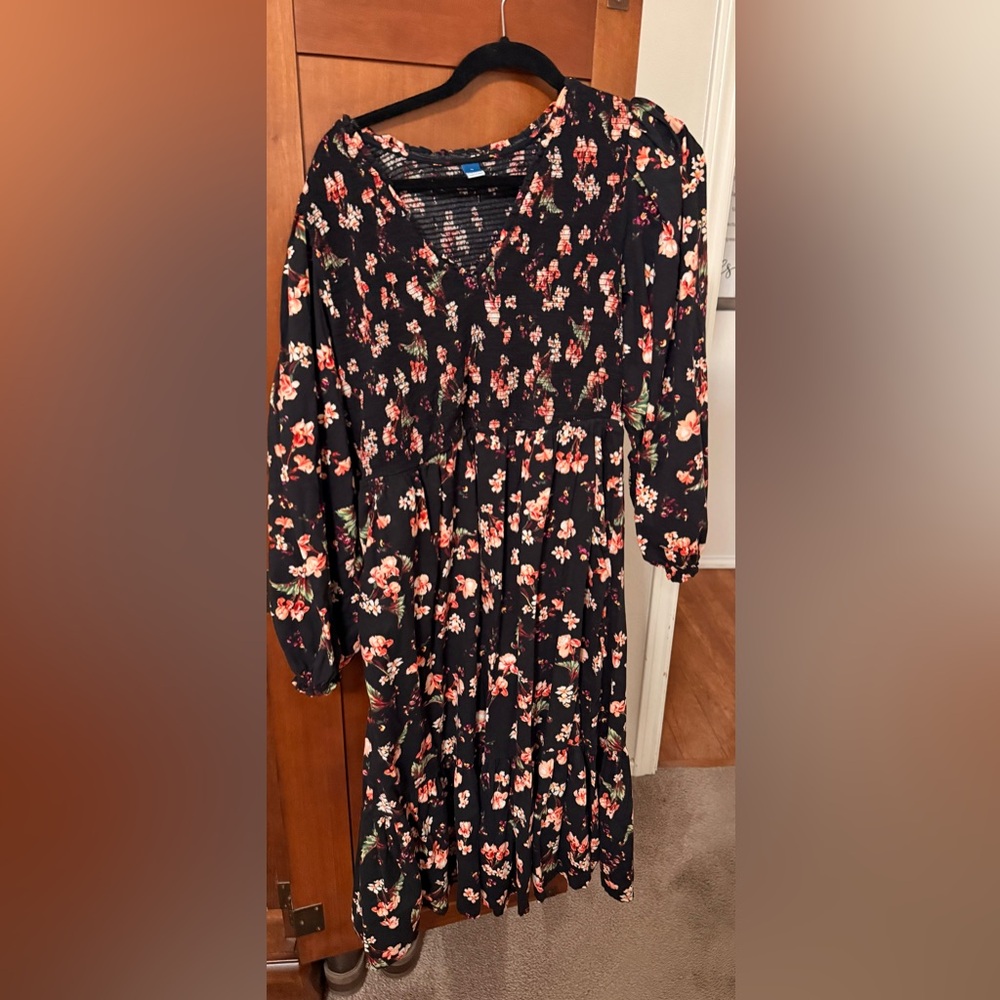 Xl Black Midi V-Neck Dress Pink Floral Print Old Navy. - Picture 2 of 5